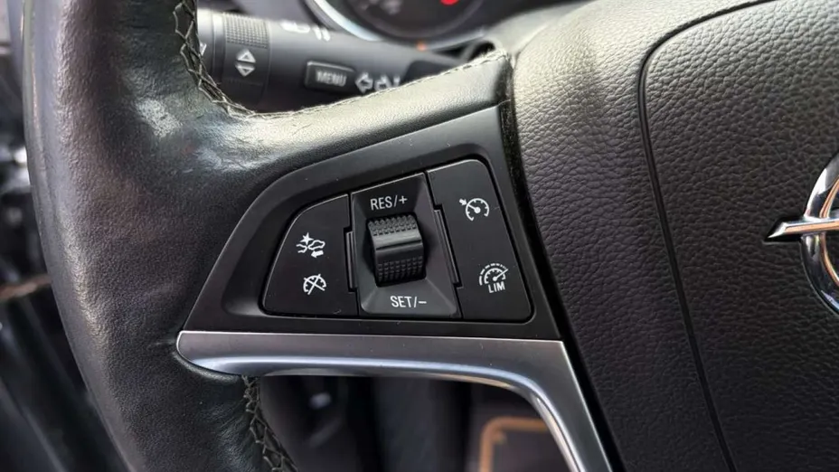 OPEL Mokka -