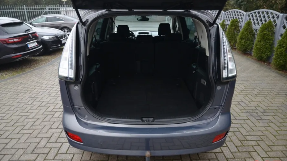 MAZDA 5 -