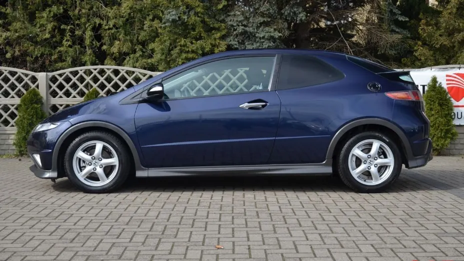 HONDA Civic -
