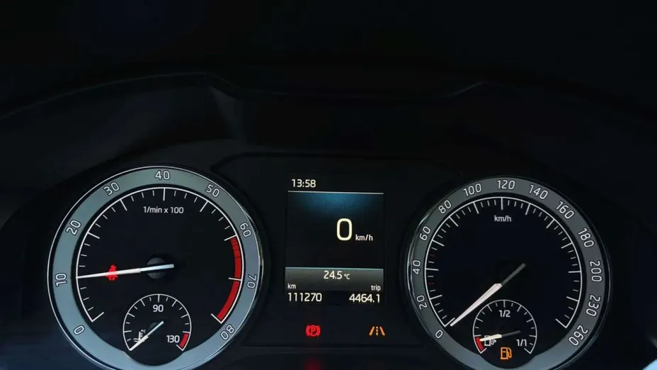SKODA Karoq -