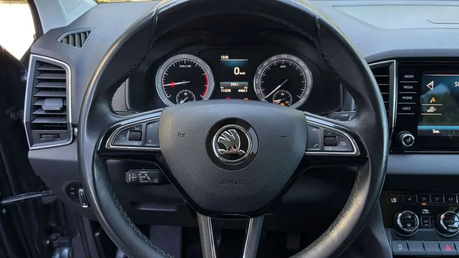 SKODA Karoq -