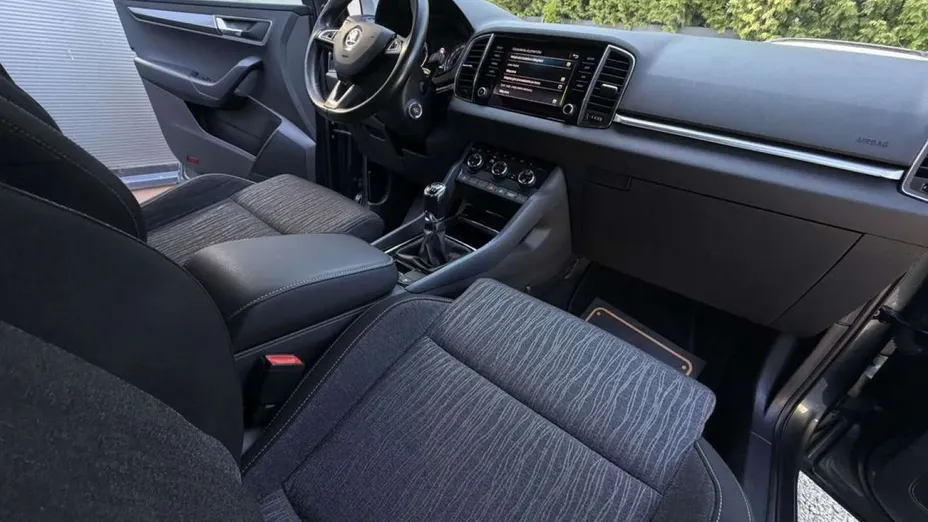 SKODA Karoq -