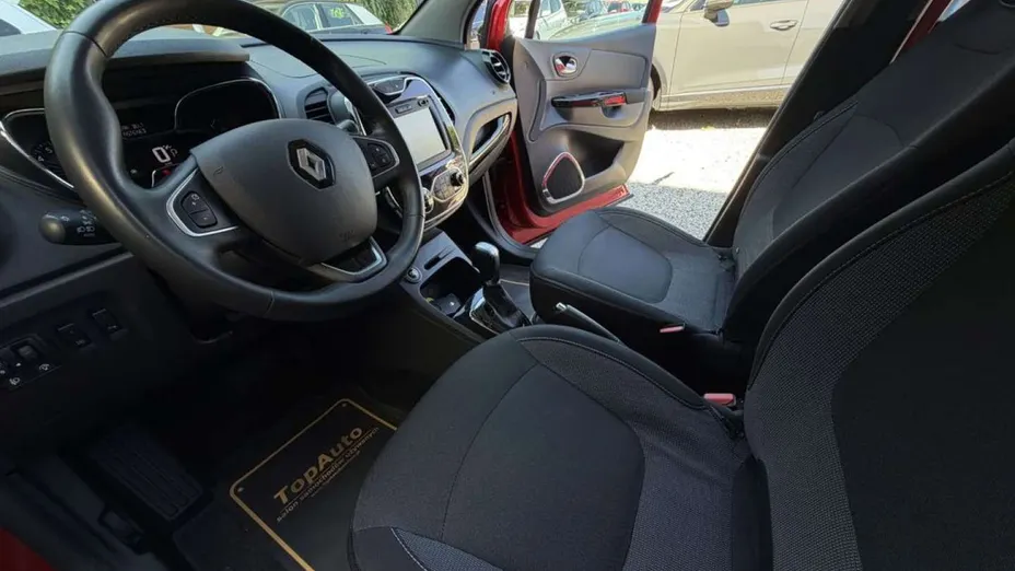 RENAULT Captur -