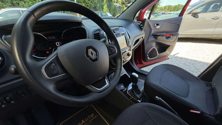 RENAULT Captur -