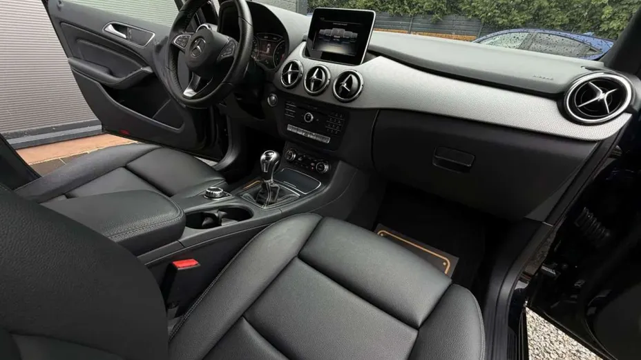 MERCEDES-BENZ B Klasa -