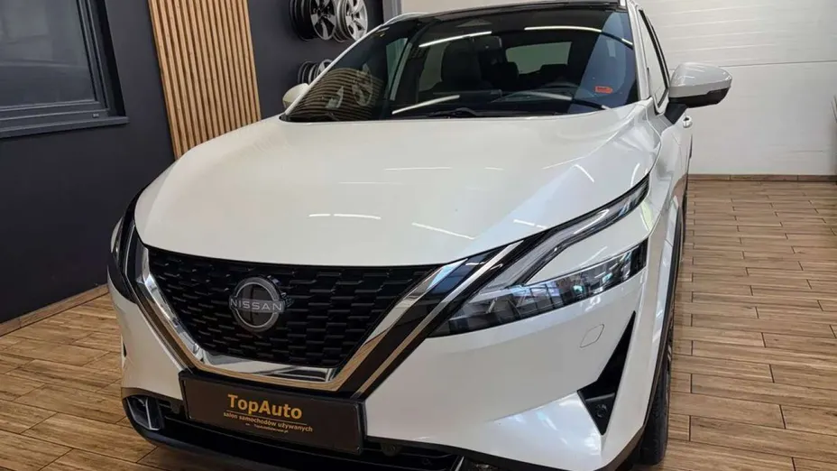 NISSAN Qashqai -