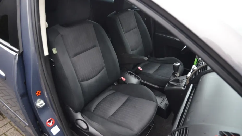 MAZDA 5 -