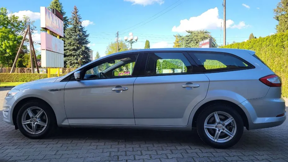 FORD Mondeo -