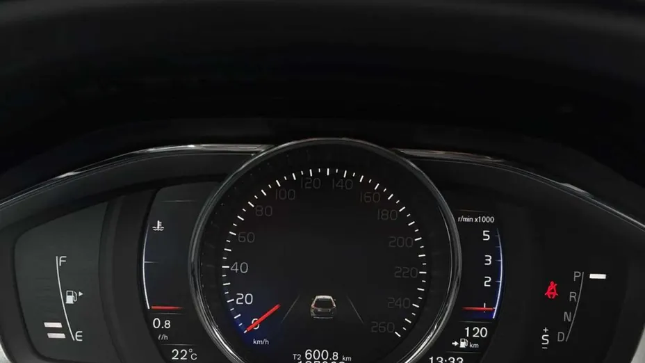 VOLVO XC60 -