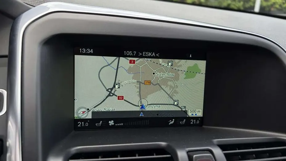 VOLVO XC60 -