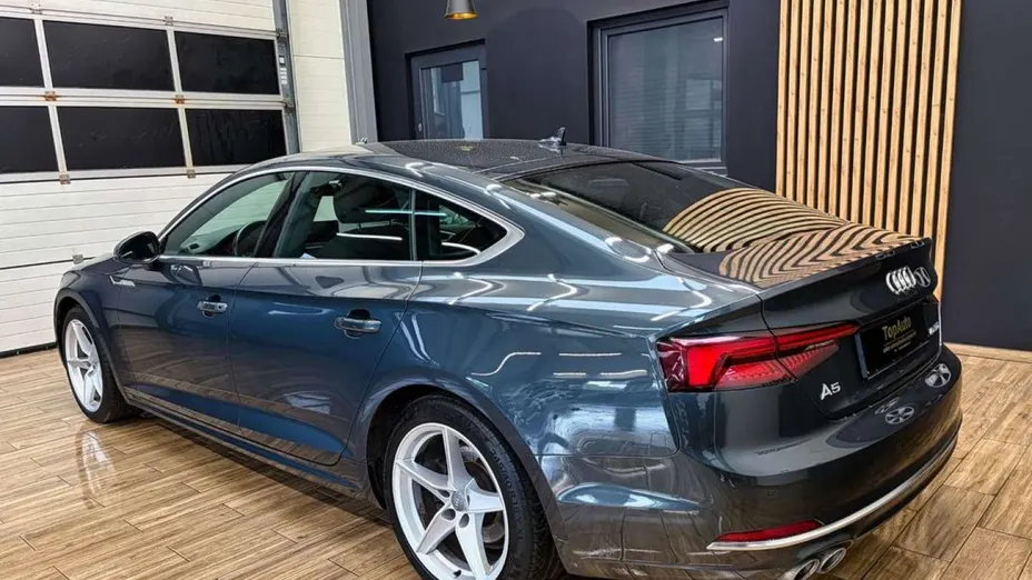 AUDI A5 Sportback -