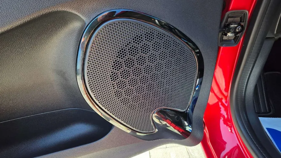 RENAULT Clio -