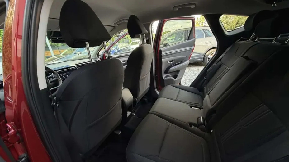 HYUNDAI Tucson -