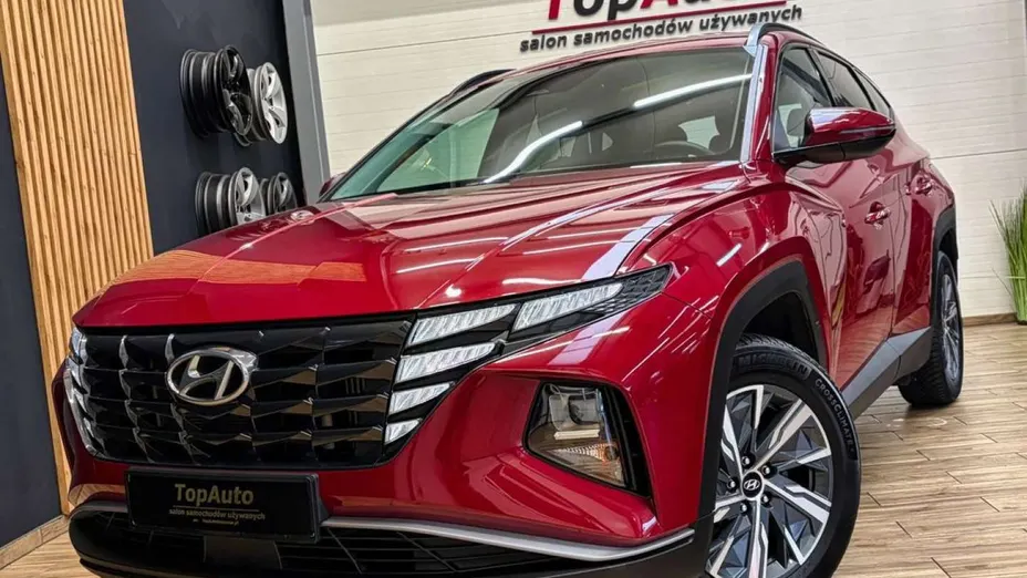 HYUNDAI Tucson -