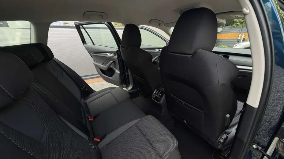SKODA Octavia -