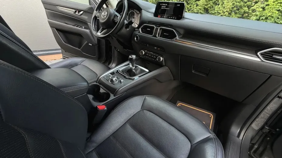 MAZDA CX-5 -