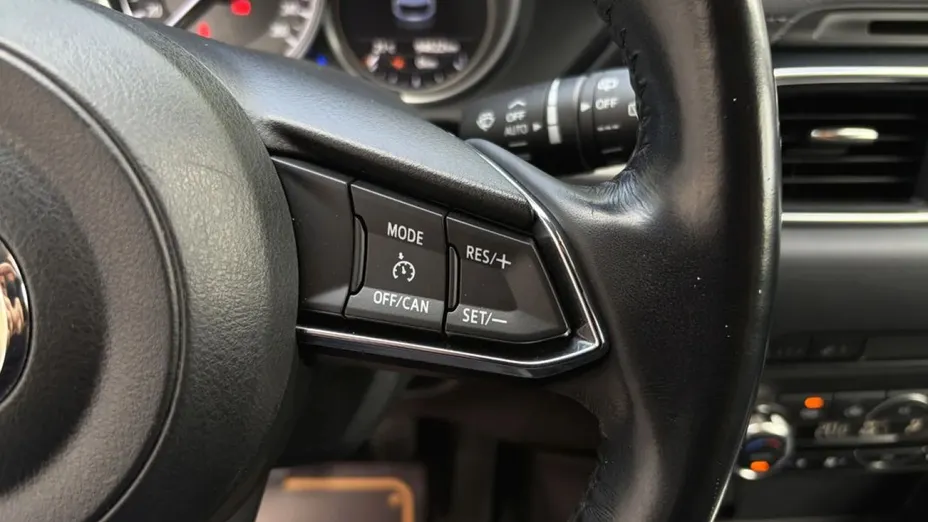 MAZDA CX-5 -
