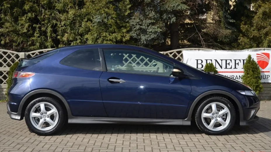 HONDA Civic -