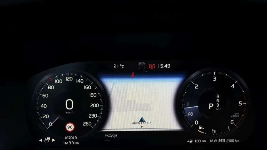 VOLVO XC40 -