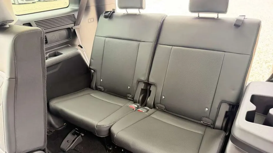HYUNDAI Santa Fe -