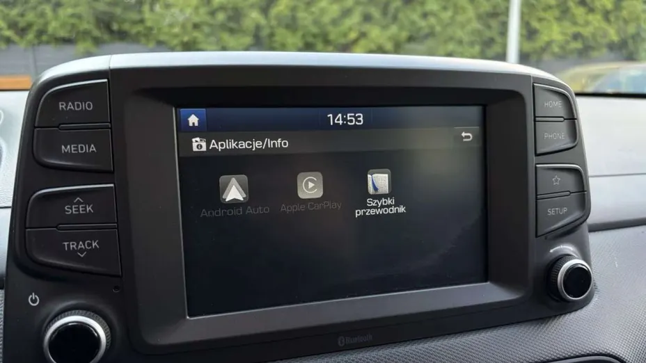 HYUNDAI Kona -