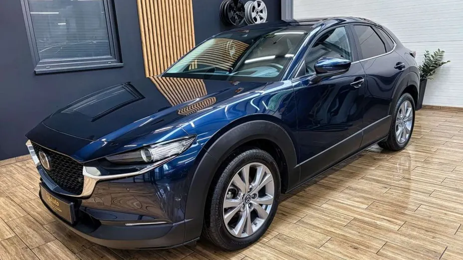 MAZDA CX-30 -