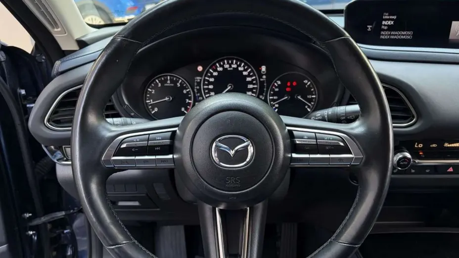 MAZDA CX-30 -