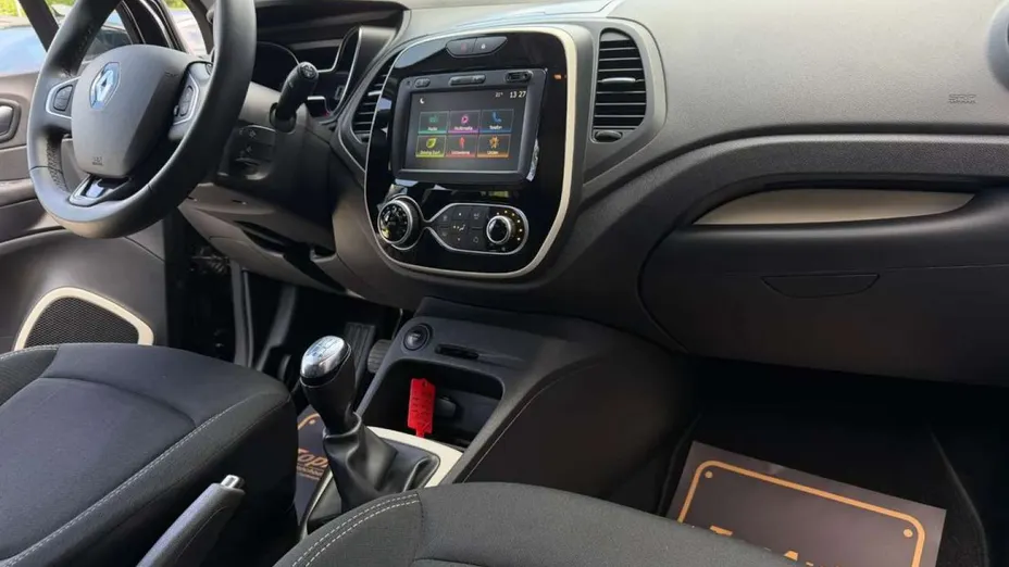 RENAULT Captur -