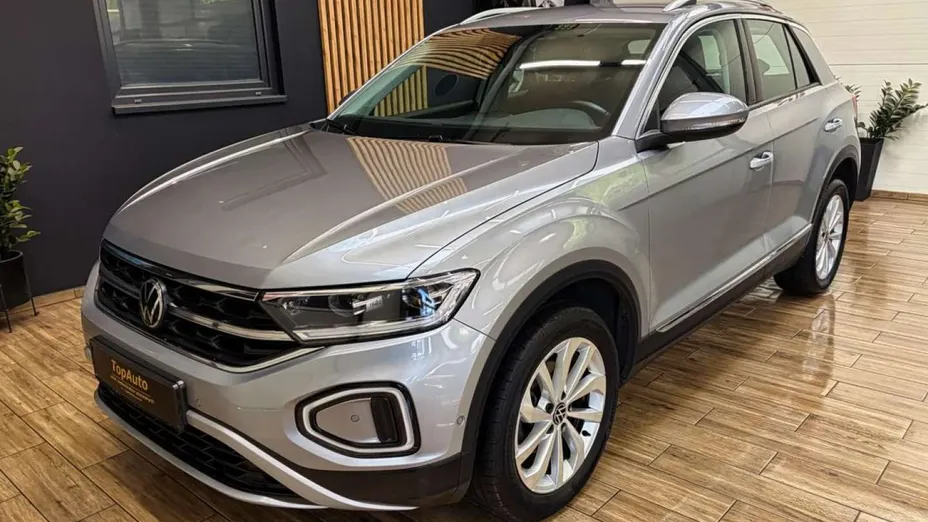 VOLKSWAGEN T-ROC -