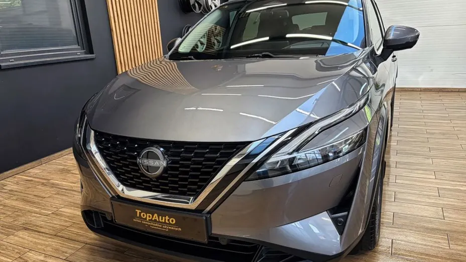 NISSAN Qashqai -