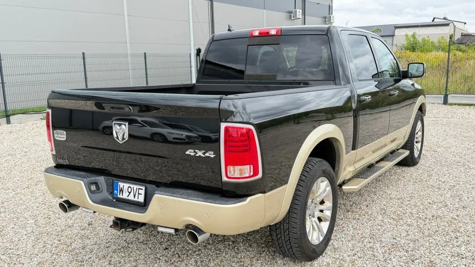 DODGE RAM -