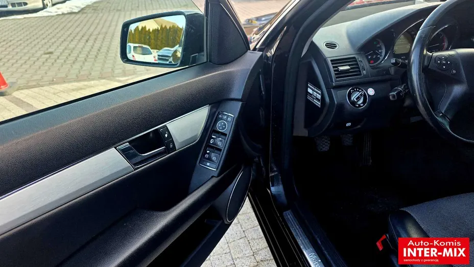 MERCEDES-BENZ C Klasa -