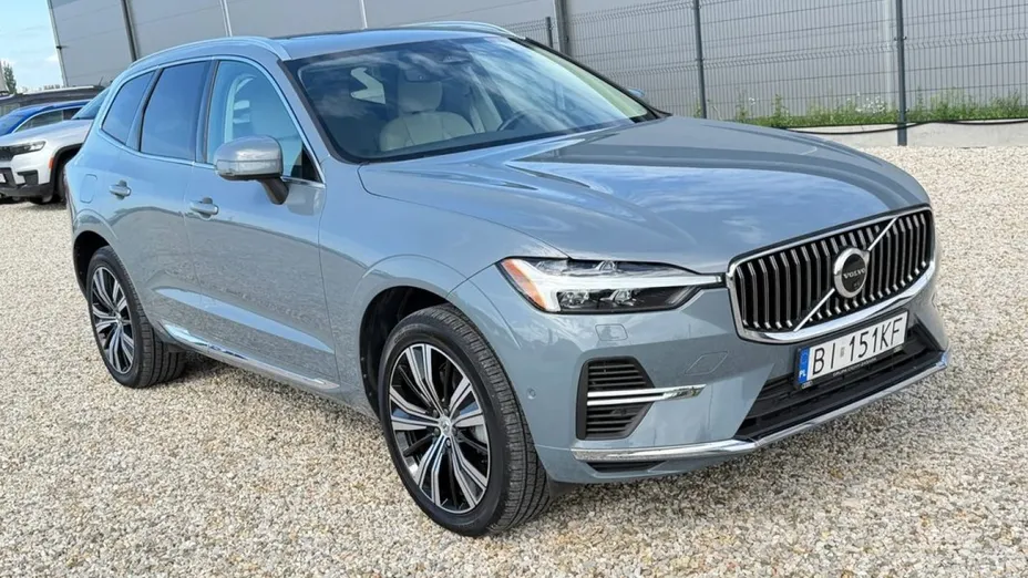 VOLVO XC60 -