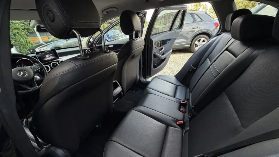 MERCEDES-BENZ C Klasa -