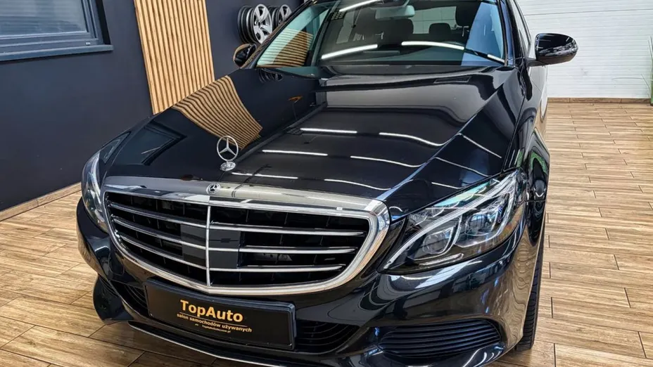 MERCEDES-BENZ C Klasa -