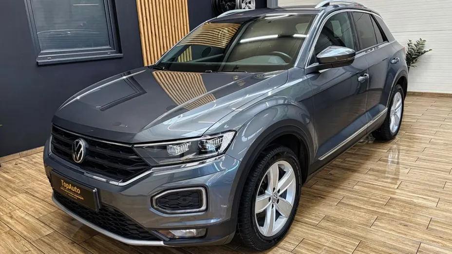 VOLKSWAGEN T-ROC -