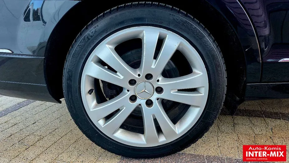 MERCEDES-BENZ C Klasa -
