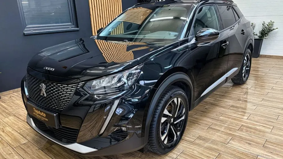 PEUGEOT 2008 -