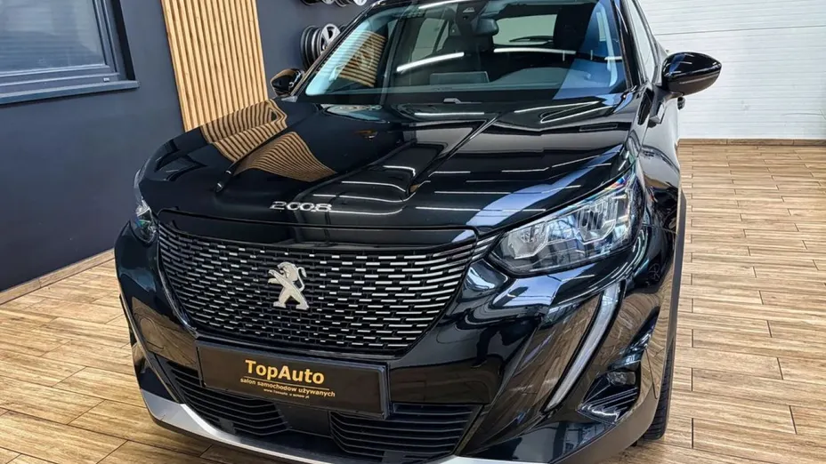 PEUGEOT 2008 -