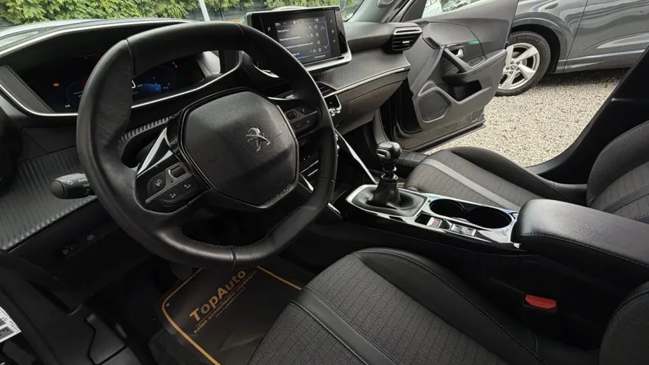 PEUGEOT 2008 -