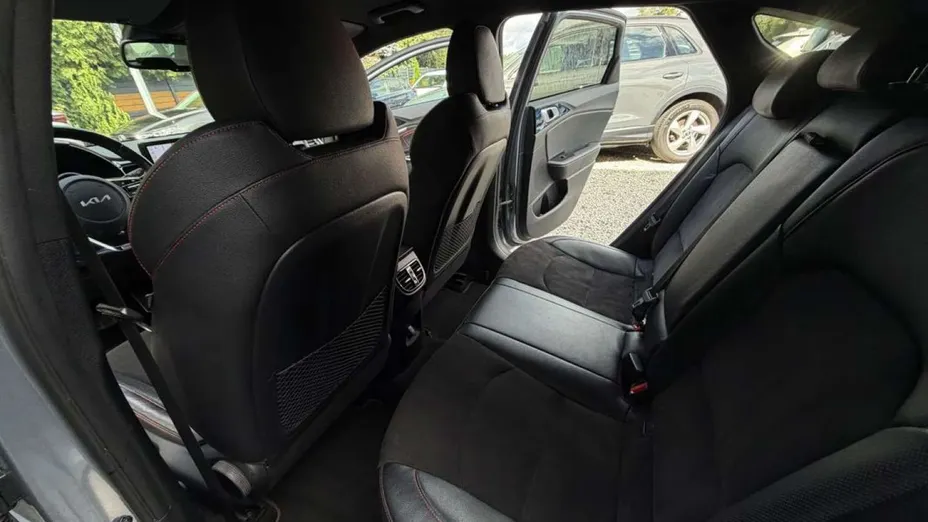 KIA ProCeed -