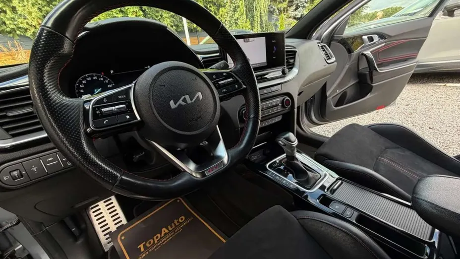 KIA ProCeed -
