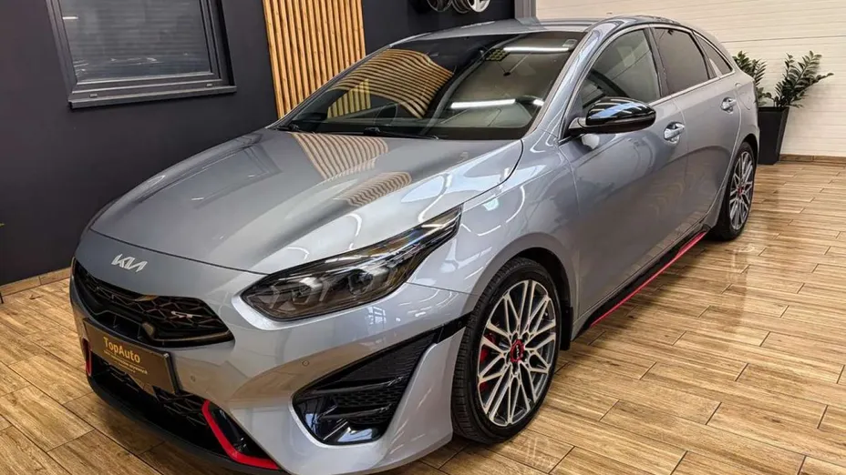 KIA ProCeed -