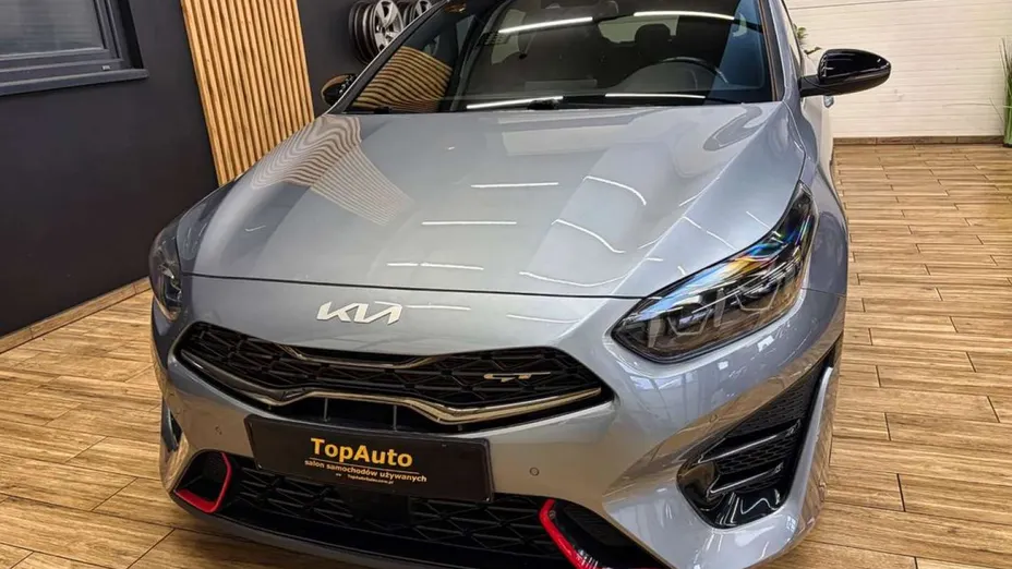 KIA ProCeed -