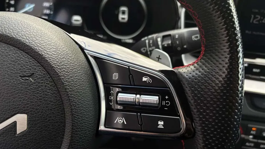KIA ProCeed -