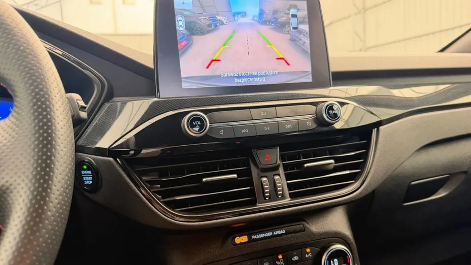 FORD Kuga -