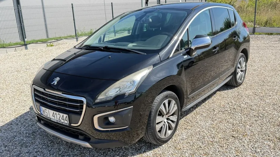 PEUGEOT 3008 -
