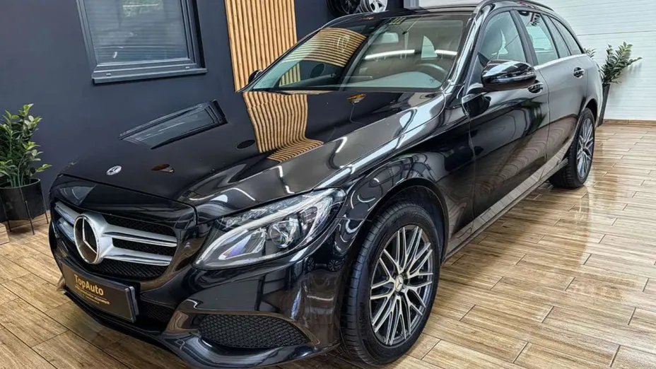 MERCEDES-BENZ C Klasa -