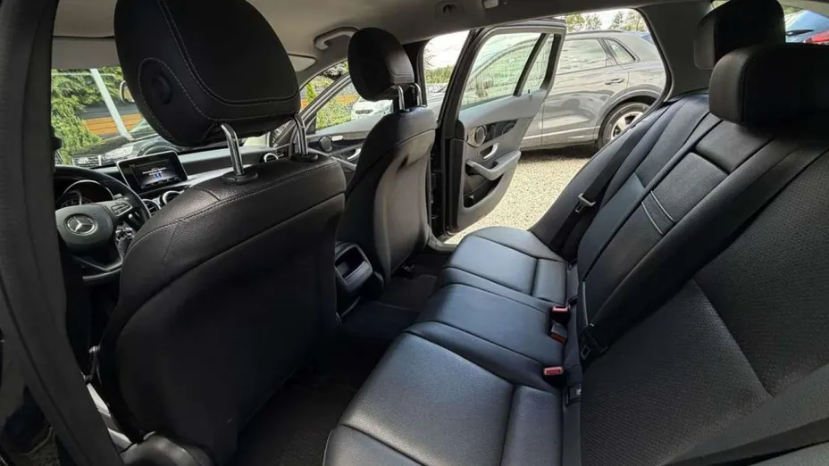 MERCEDES-BENZ C Klasa -