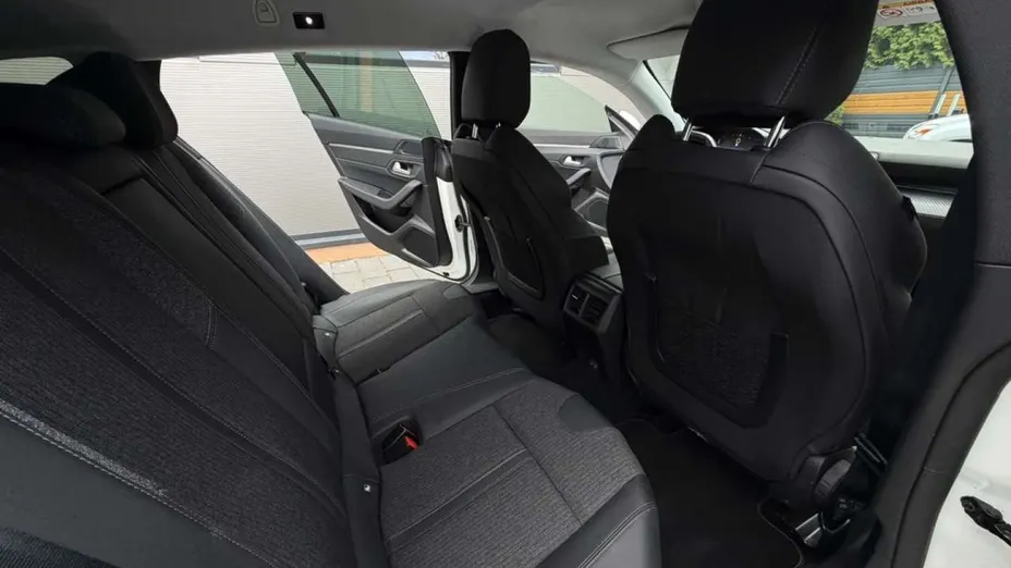 PEUGEOT 508 -